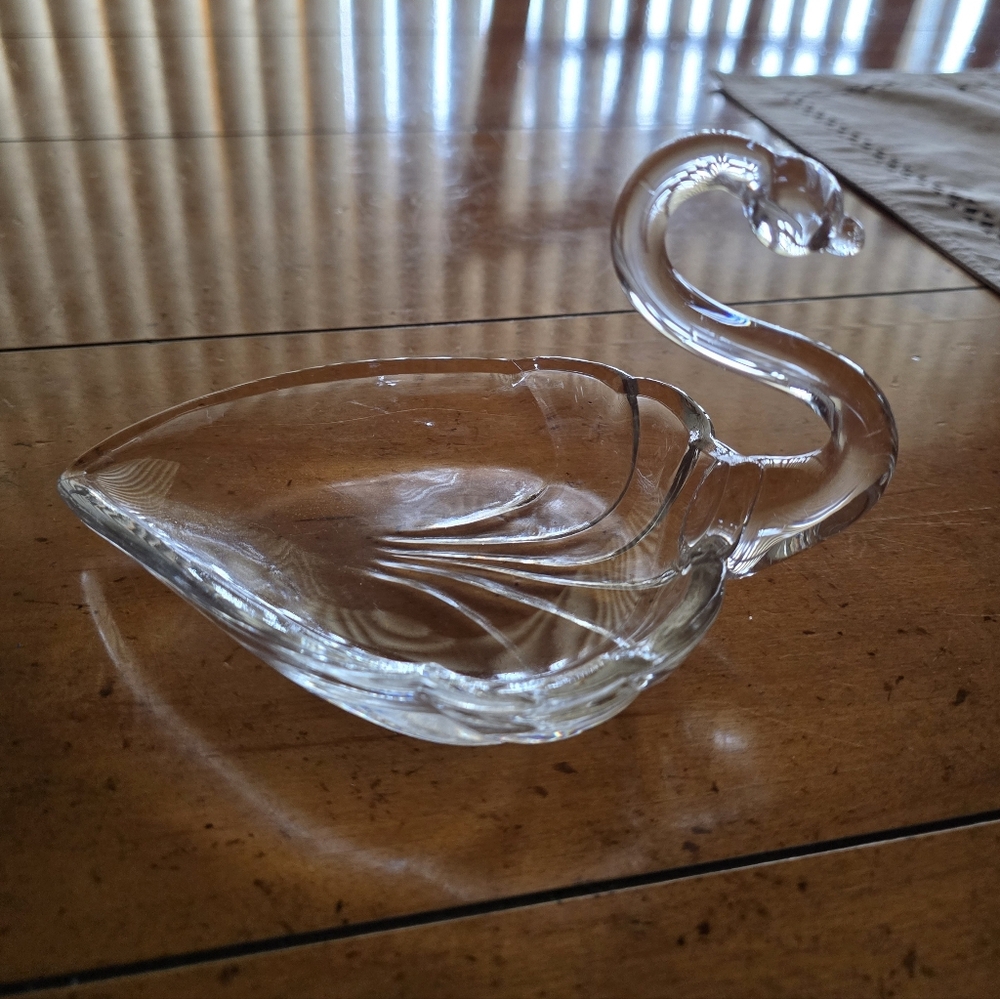 Vintage 1950's Duncan & Miller Glass Swan Candy Dish